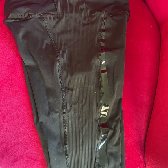High waisted size 4 black shiny stripe on black leggings. Stripe entire of 25”. - Picture 2 of 7